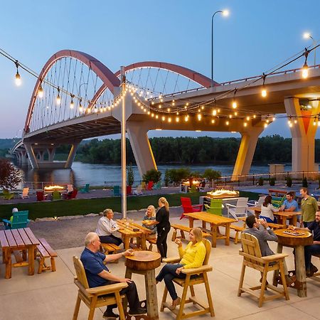 The Confluence Hotel 해이스팅스 외부 사진